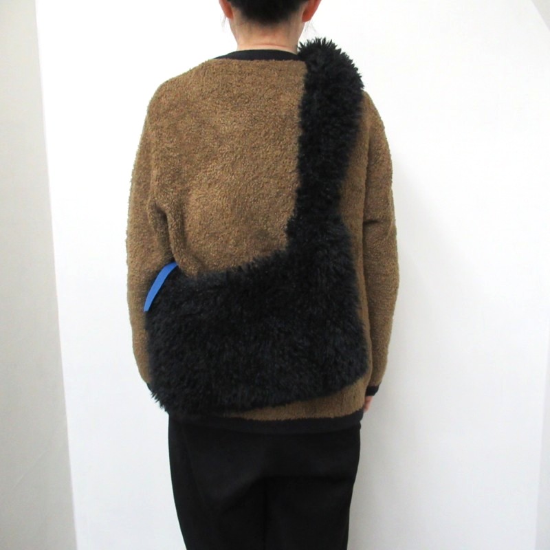 【SALE】 Medelu エコファーボディーバッグ  BK